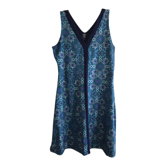 Title Nine Hillary Dream Dress Blue Geometric Print Size Large Pickleball Tennis - Picture 1 of 6